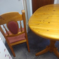 Vintage Extending Antique Pine